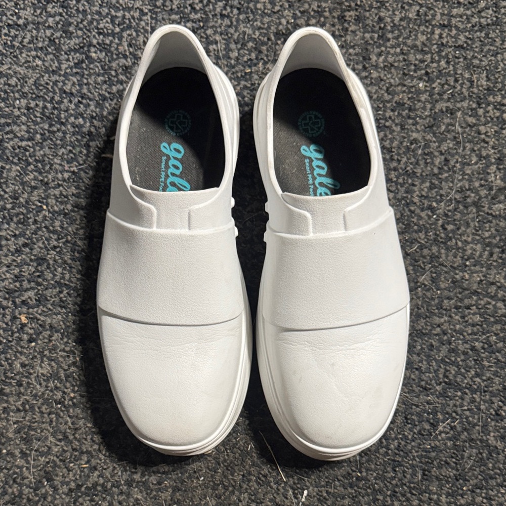 White Slip-On Women’s Nursing Shoes